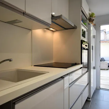 Apartment T2 Bis Renove A Centre Avec 2 Terrasses, Clim, Parking, Proche Et Gare. - Fr-1-420-84 *